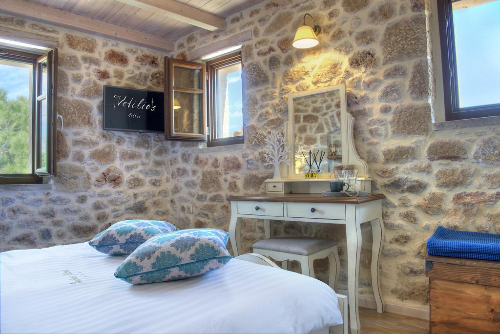Vetilios Lithos Boutique Hotel Neo Oitilo Exterior photo
